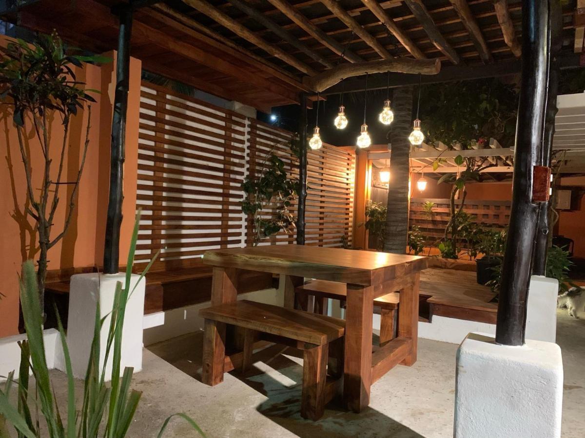 Torre Mar Galapagos Boutique Suites Пуерто Айора Екстериор снимка