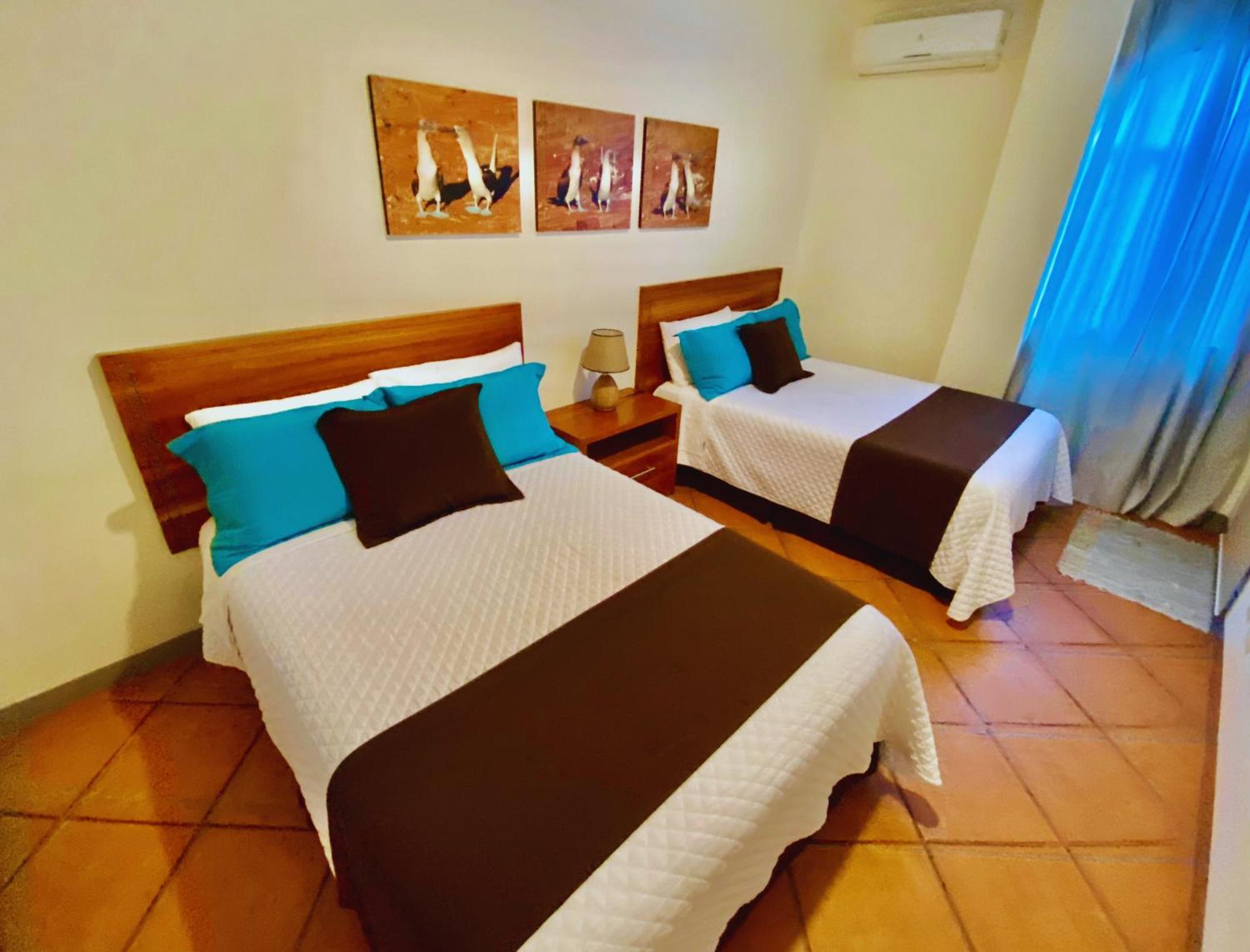 Torre Mar Galapagos Boutique Suites Пуерто Айора Екстериор снимка