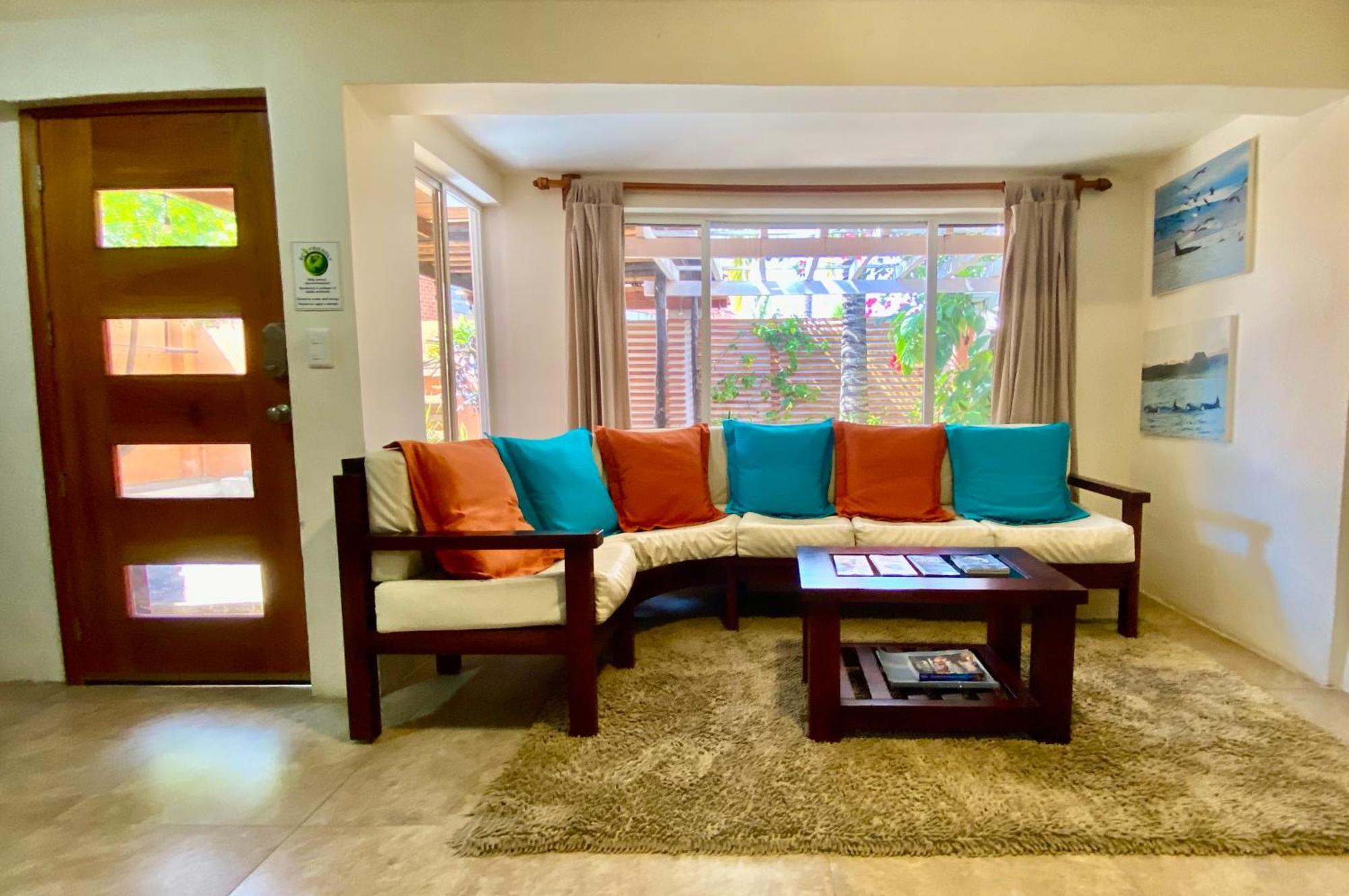 Torre Mar Galapagos Boutique Suites Пуерто Айора Екстериор снимка