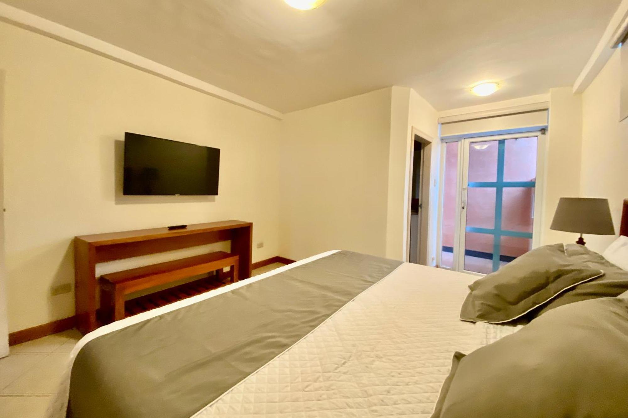 Torre Mar Galapagos Boutique Suites Пуерто Айора Екстериор снимка