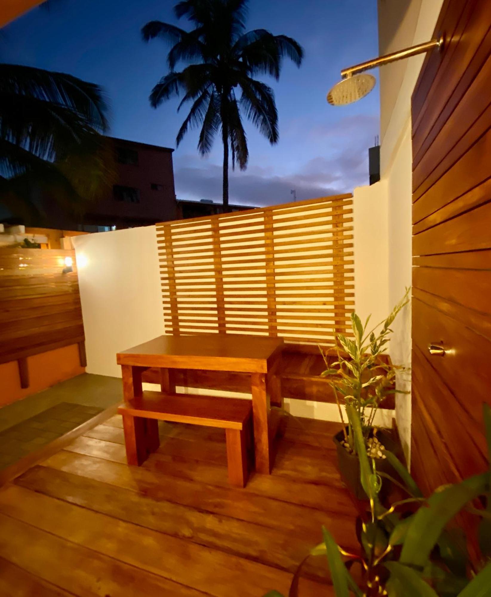 Torre Mar Galapagos Boutique Suites Пуерто Айора Екстериор снимка