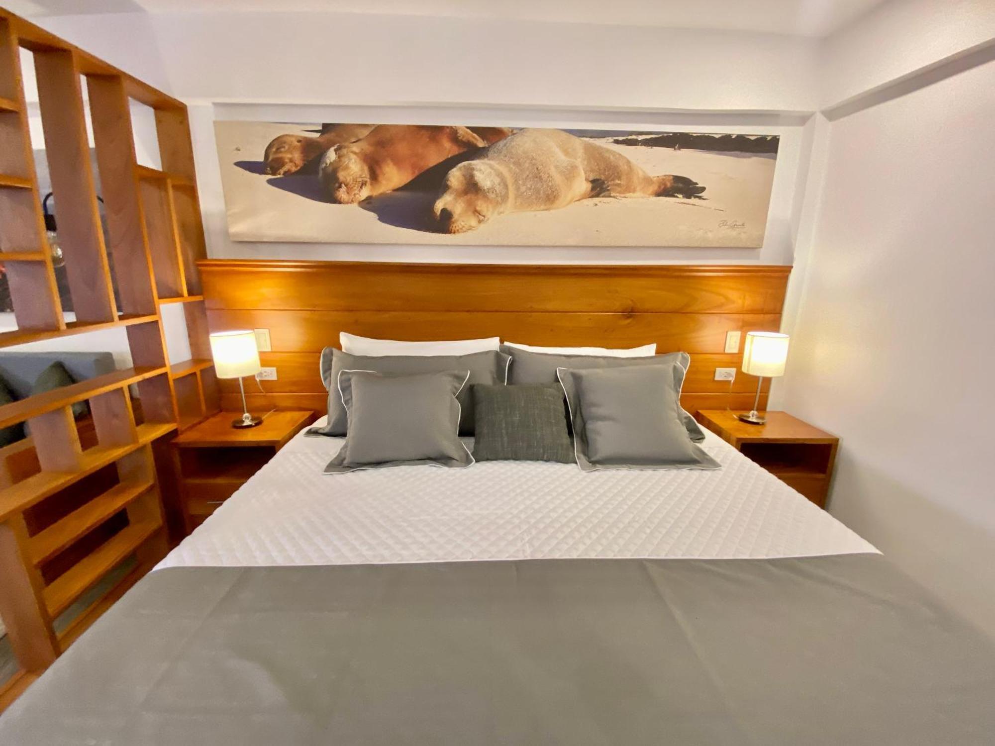 Torre Mar Galapagos Boutique Suites Пуерто Айора Екстериор снимка