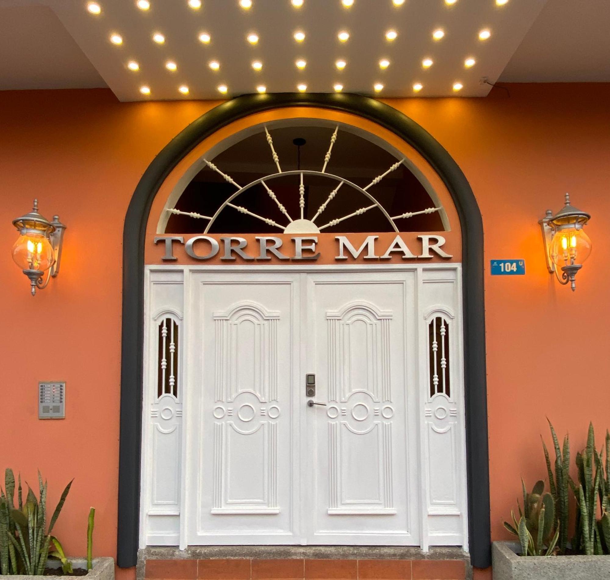 Torre Mar Galapagos Boutique Suites Пуерто Айора Екстериор снимка