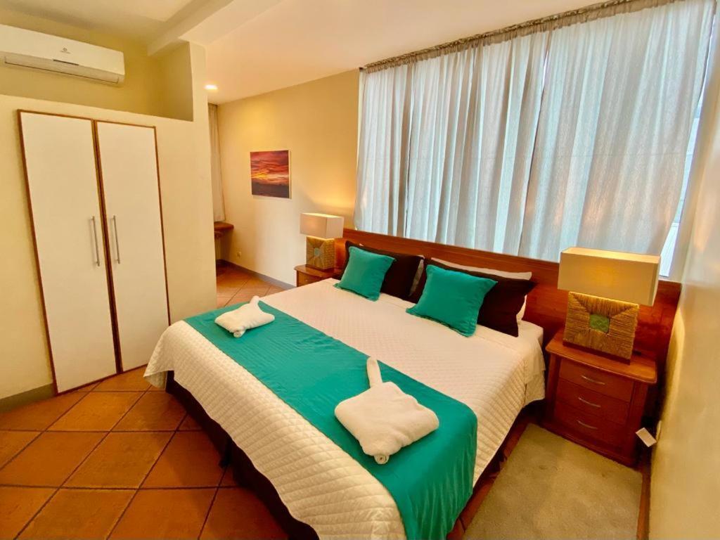 Torre Mar Galapagos Boutique Suites Пуерто Айора Екстериор снимка